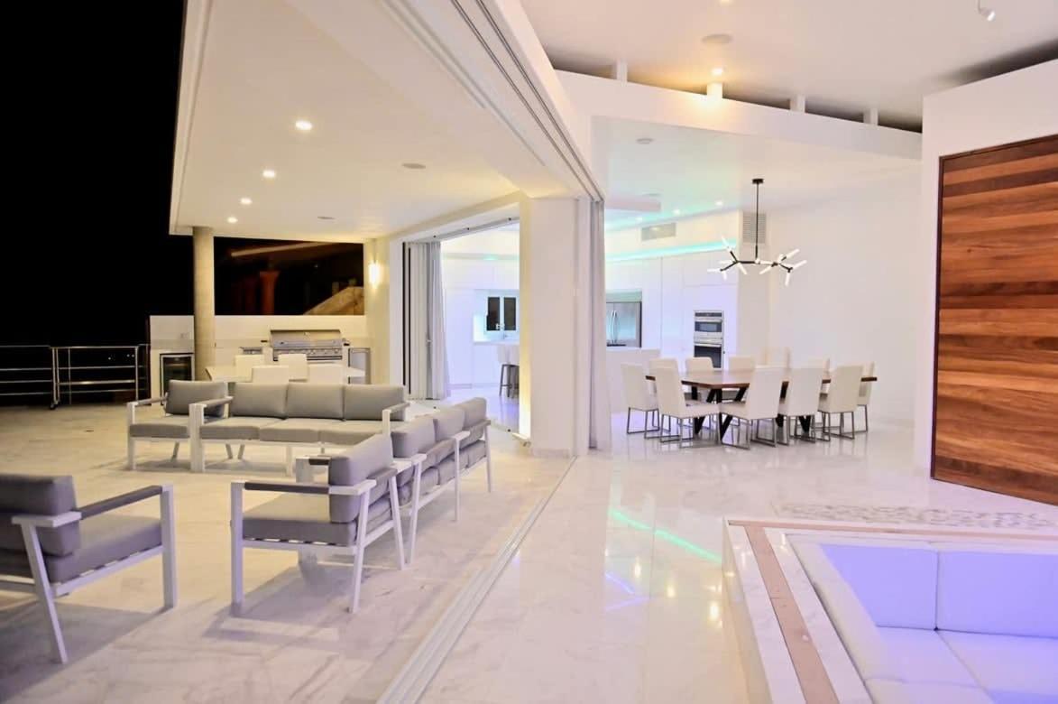 Villa Tanzanita De Law By The Agency Baja 카보산루카스 외부 사진